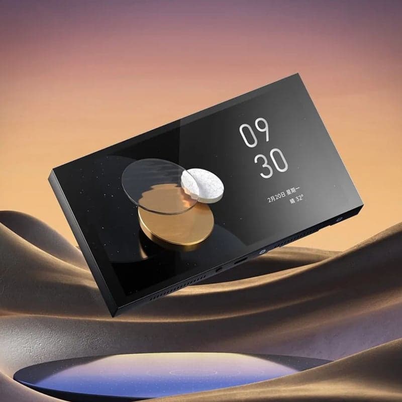 Scene panels and touchscreens