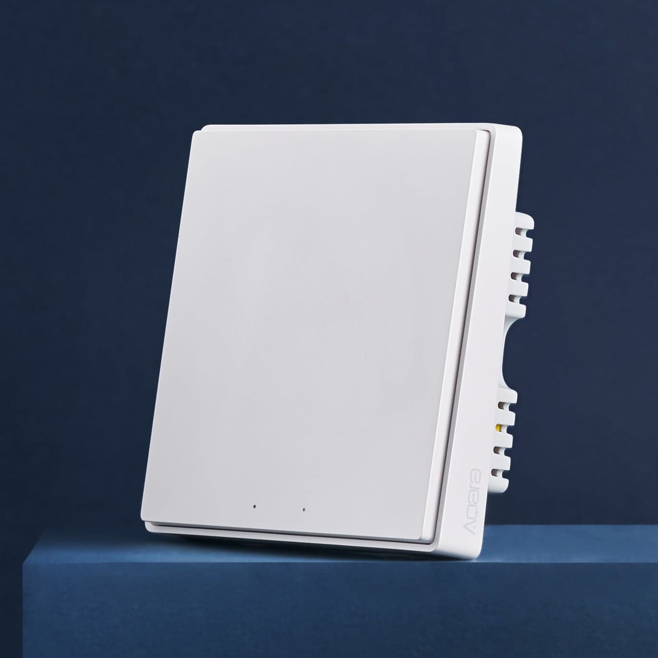 1-gang D1 switch in White