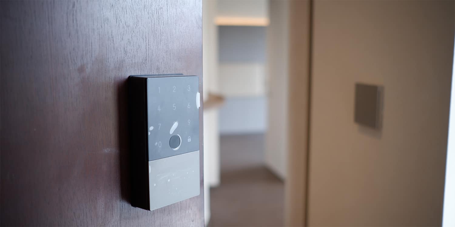 u100 door lock