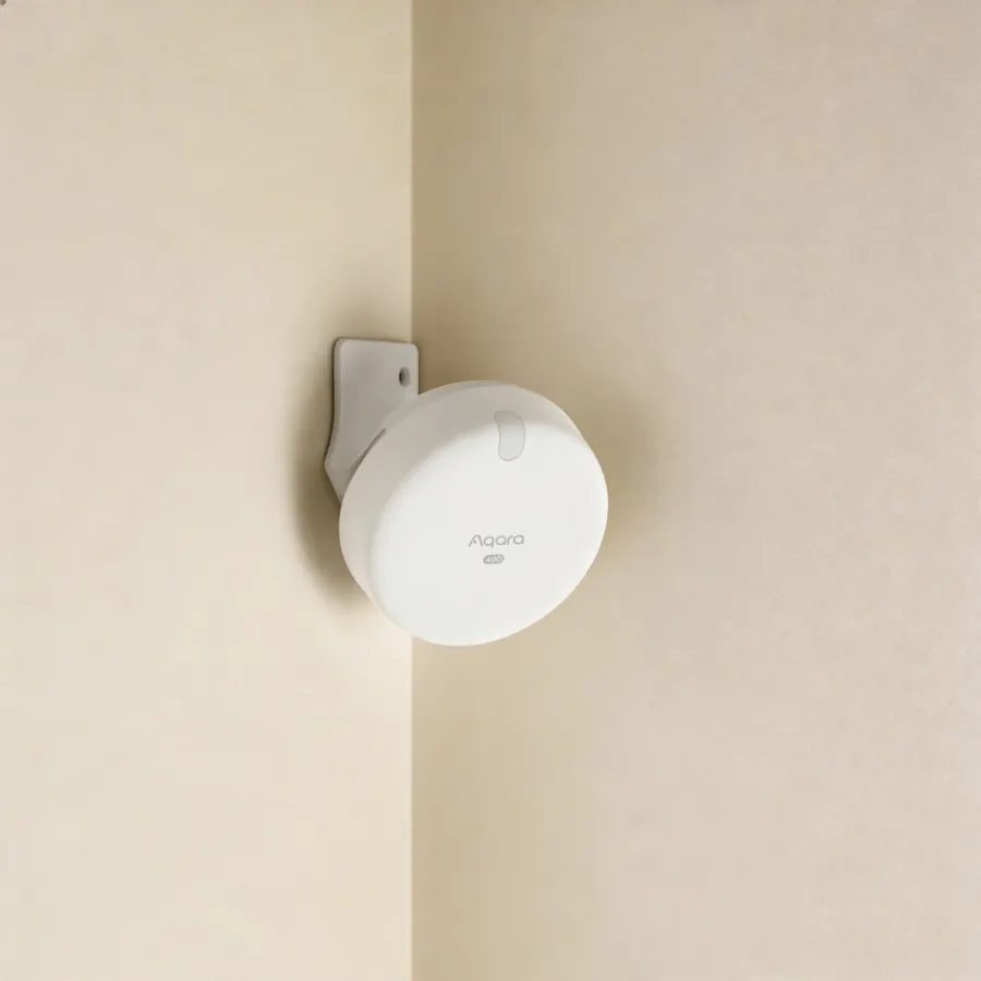 Aqara FP400 mounted in the corner of a room